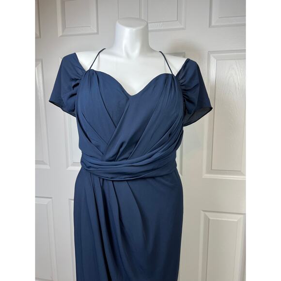 City Chic Entwine Maxi Dress Navy Size 14 - Picture 4 of 10